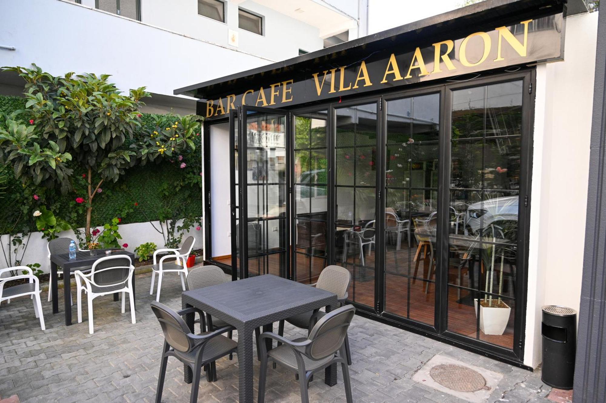 Vila Aaron Durrës Exteriör bild